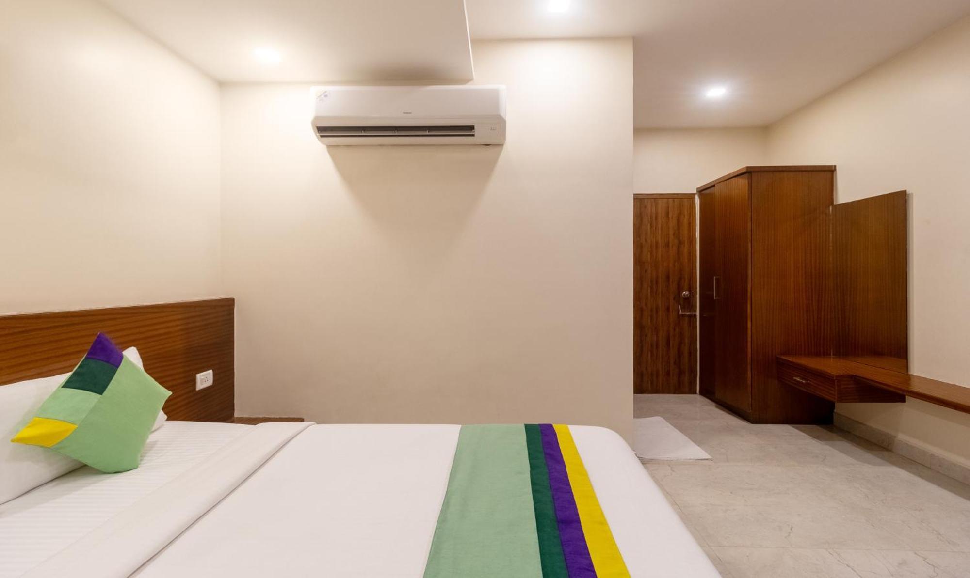 Treebo Anjani Fortune Suites 벵갈루루 외부 사진
